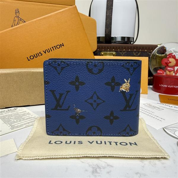 2026122105441318 270